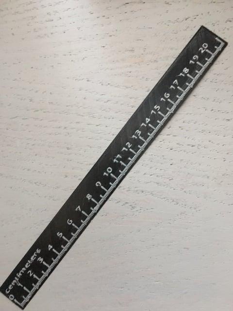 paper thin 21cm ruler