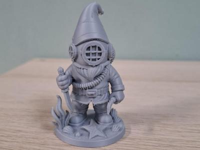 Abyss Walker Gnome – Deep‑Sea Explorer