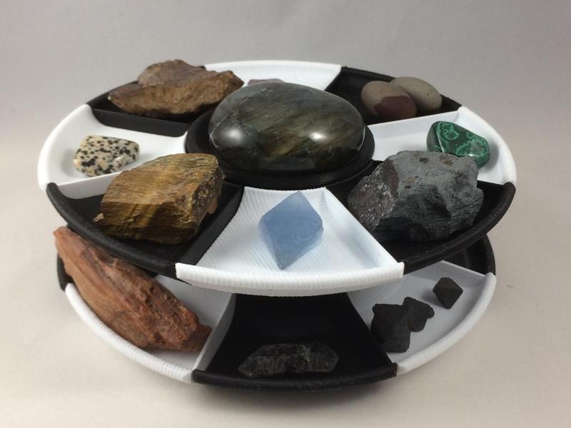 Bobine recyclée en carousel pour bijoux ou pierres - Spool recycling Jewels or stones carousel