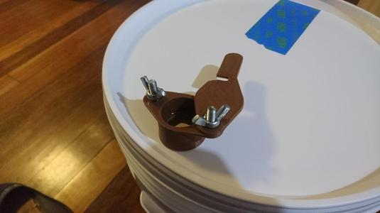 Honey gate