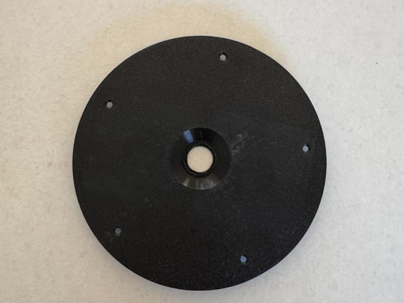 Yuka Mini Blade Cover - Reduces Grass Build-Up