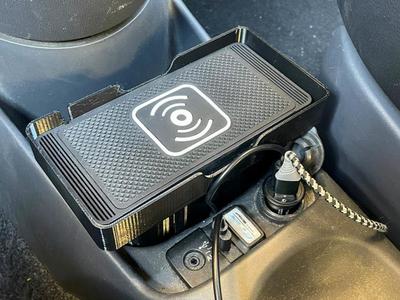 Complete wireless smartphone holder Fiat 500