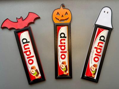 Chocolate bar gift presenter (Halloween)