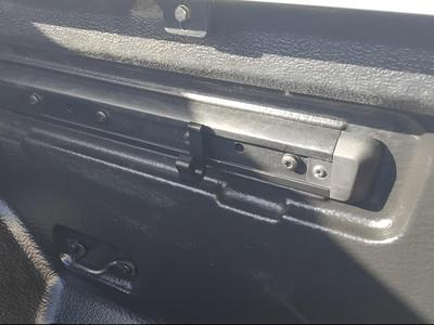 Hook for Ford Ranger 2018 bed