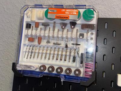 Werckmann multi tool Skadis Holder
