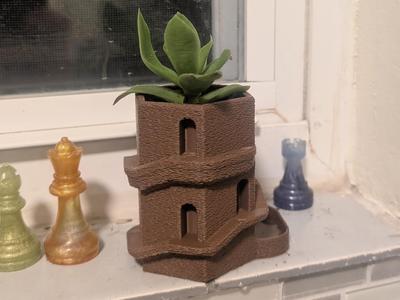 Spiral Tower Planter - with drip tray