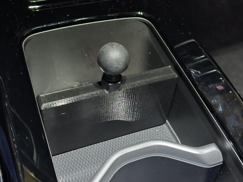 VW ID.4/ID.5 RAM Mount Console Divider