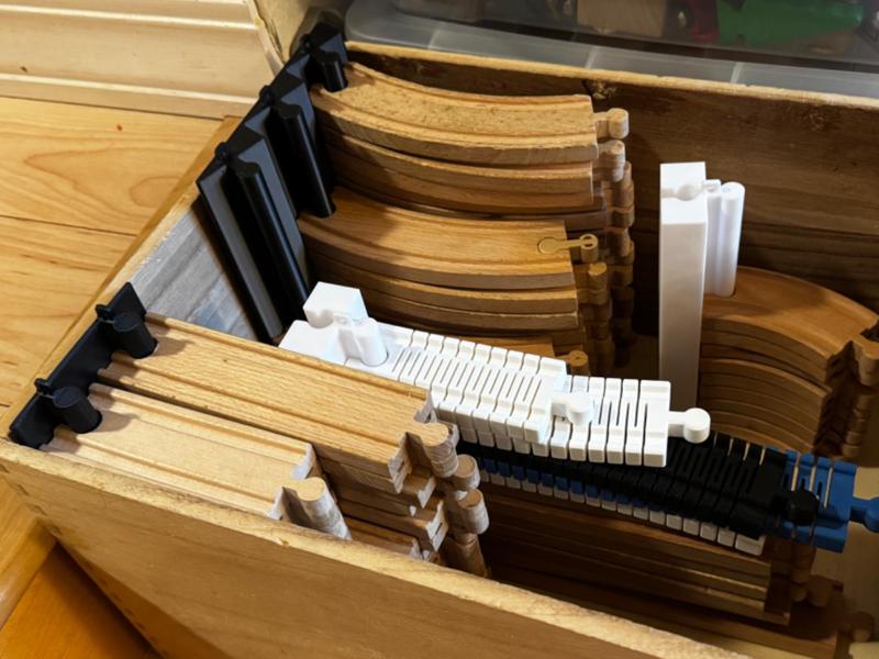 Parametric Wooden Train Track Holder