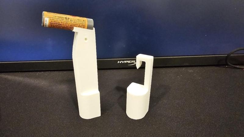 First Alert AA battery removal and installer tool for paint pole