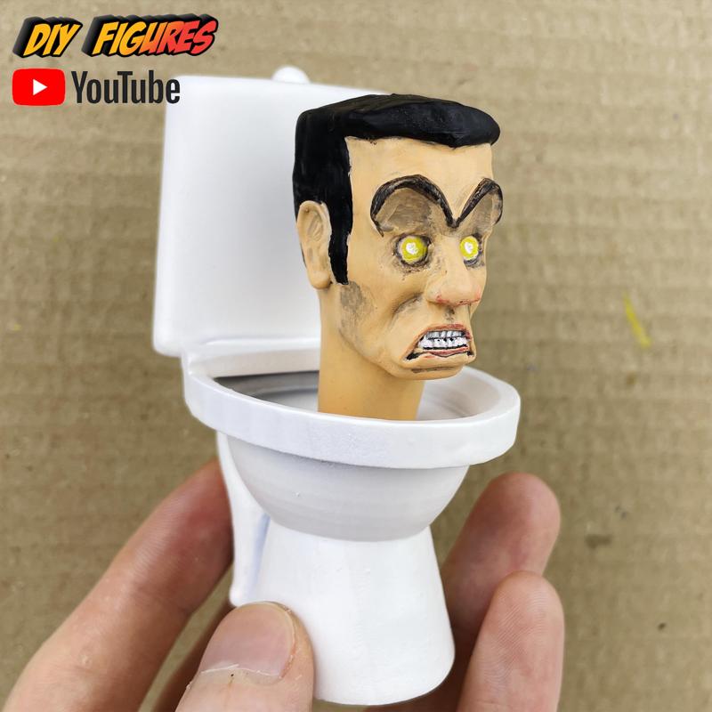 Sculpture G-Man Skibidi Toilet (Skibidi Toilet - Season 1)