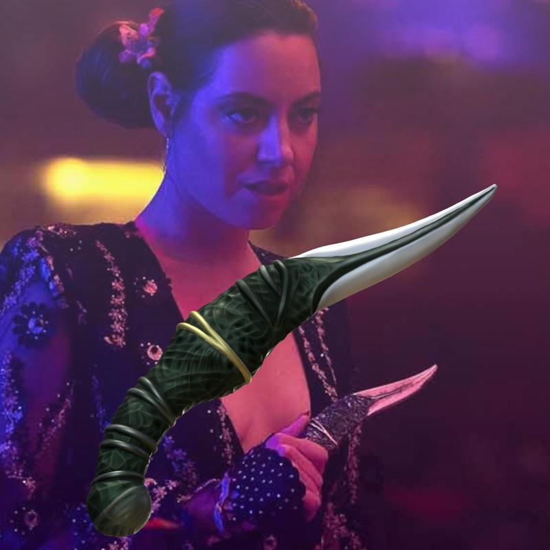 Rio Death dagger | Agatha All Along | Aubrey Plaza