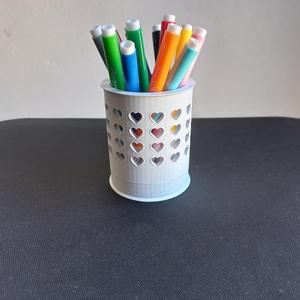 Heart pen holder