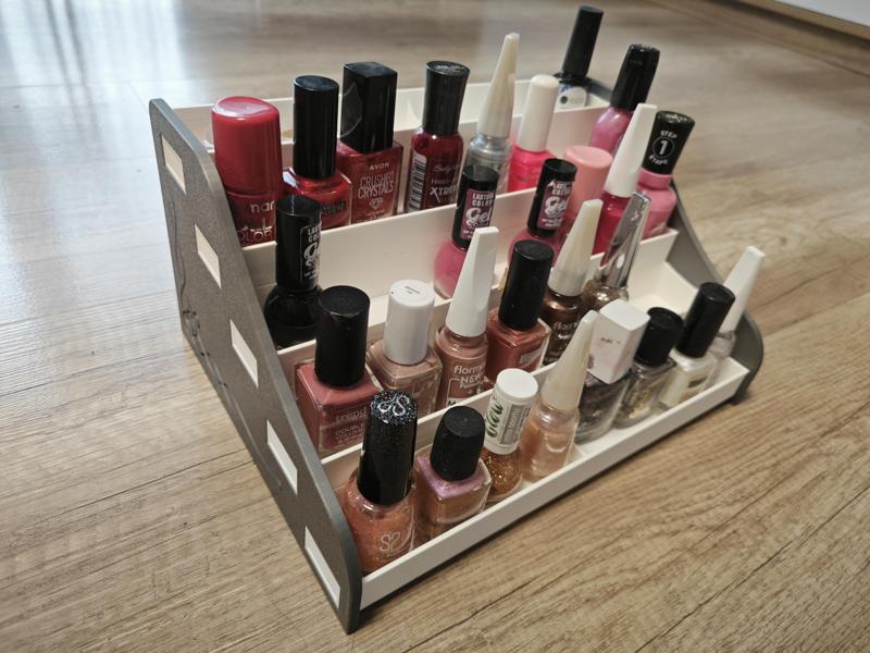 Nail polish organizer- puzzle