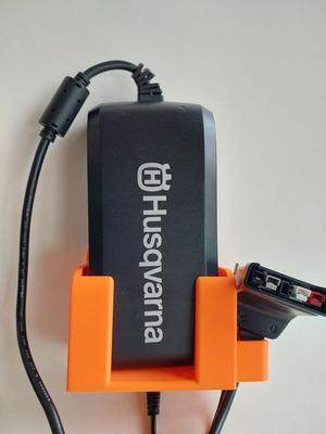 Husqvarna QC80 Ladegerät Halterung / Husqvarna QC80 Mount