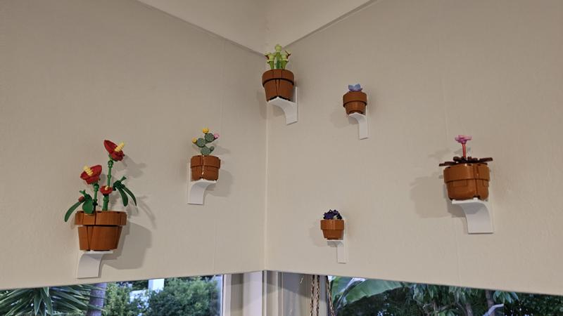 LEGO Icons Tiny Plants (10329) Wall Holders