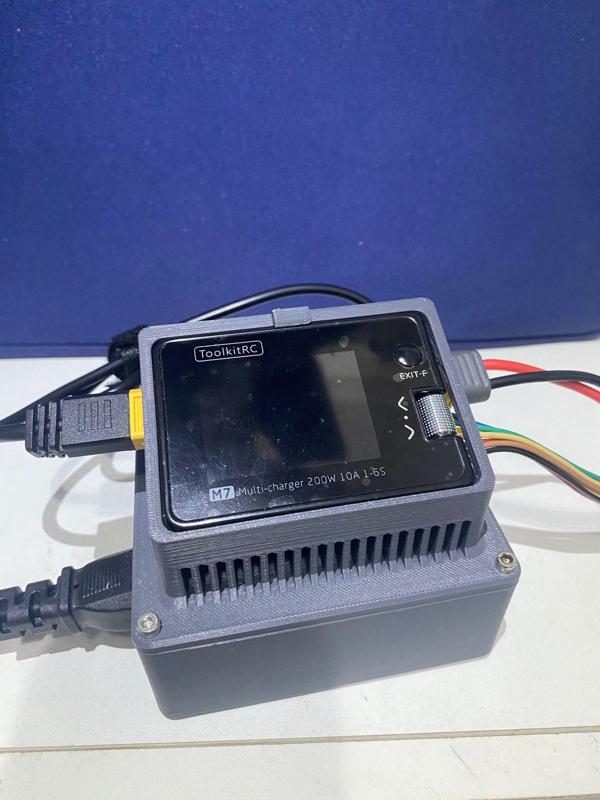 ToolkitRC M7 + Power Supply Case