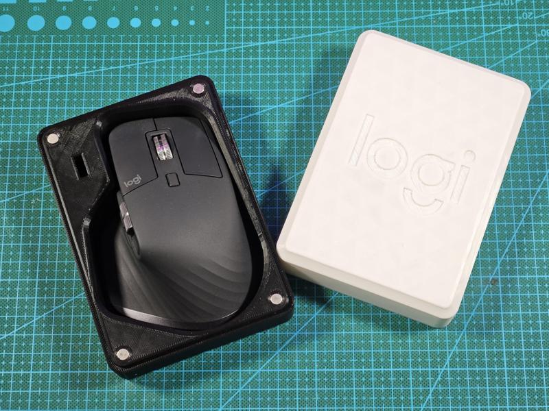 MX Master 3 mouse case with logo