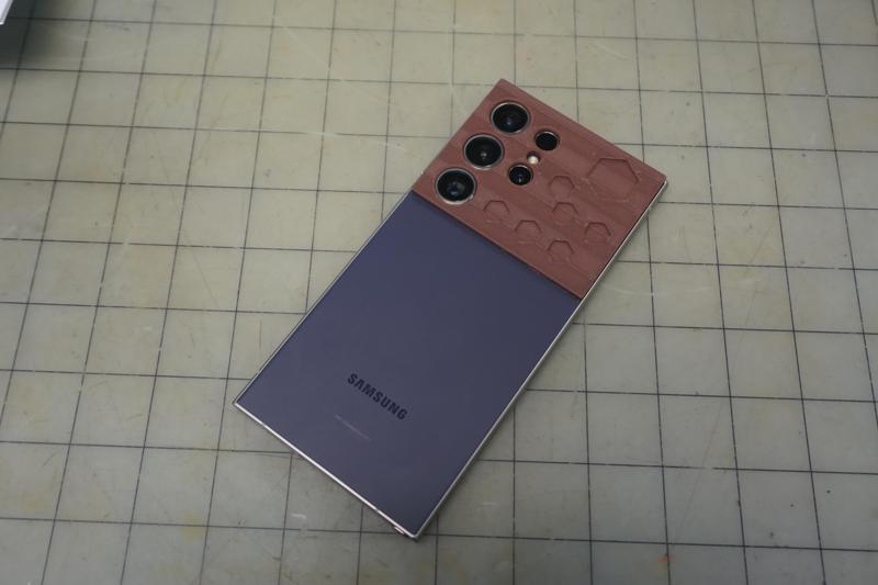 Samsung S24 Ultra backing plate