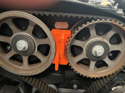 Vauxhall camshaft locking tool