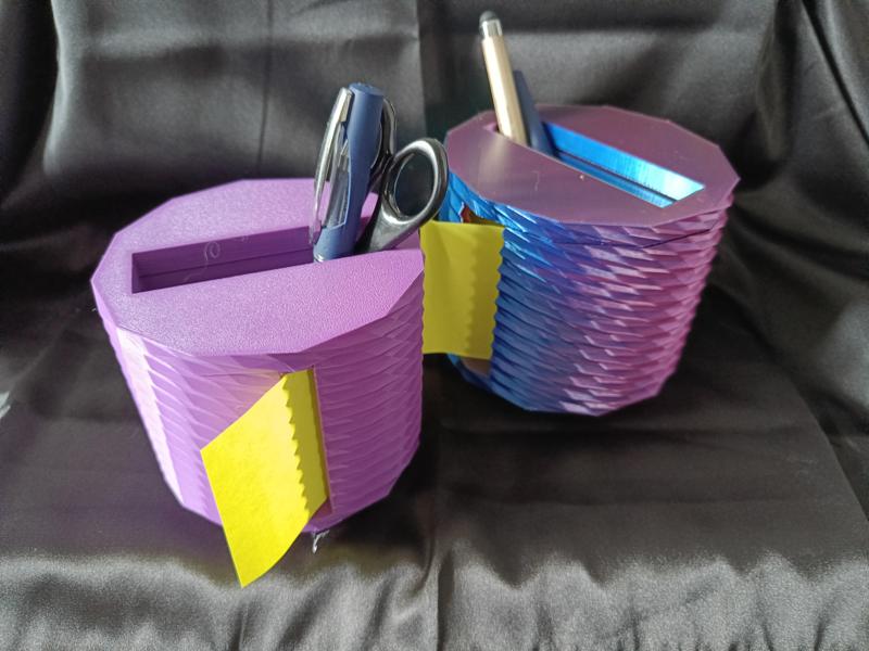 Vertical z-note post-it