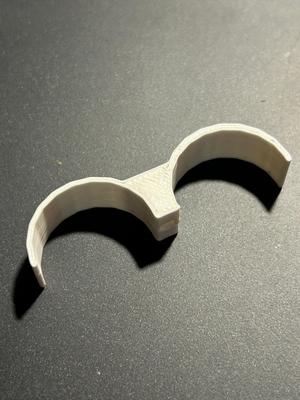 příchytka na trubky