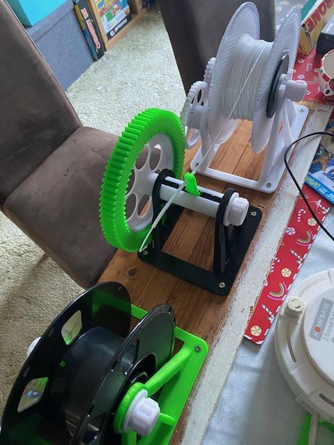Filament Spool Winder - V3 Precision Remix Collection - No bearings or fittings required