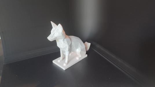 Lowpoly FOX Statue
