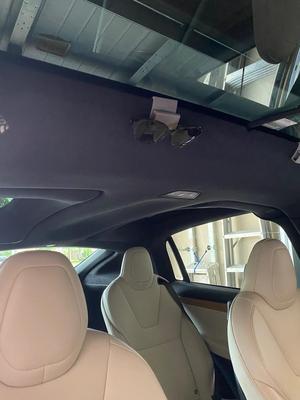 Sunglasses clip holder for Tesla Model X