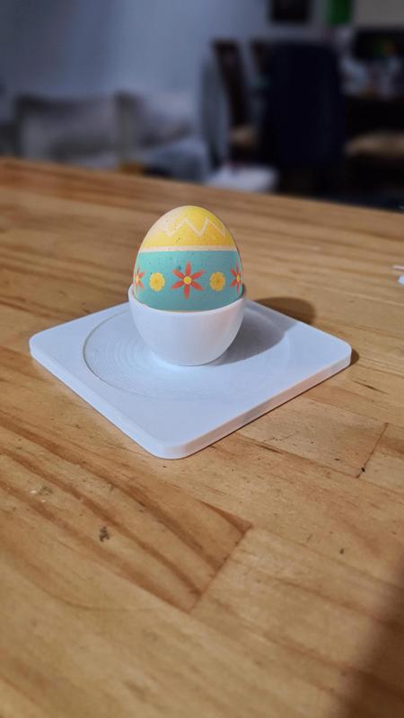 Easter egg plate