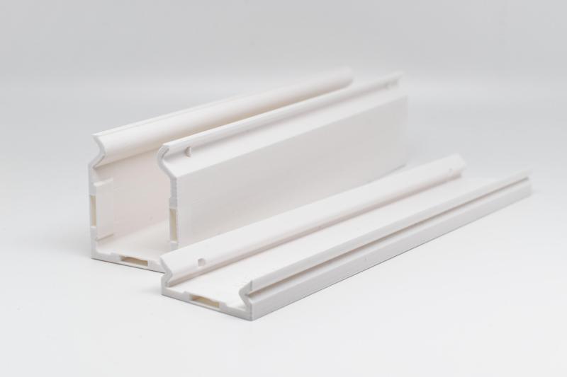 Remix: Cable duct with connectors with click system