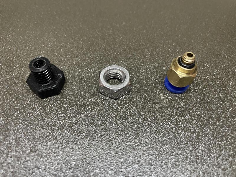 Pneumatic push-in fitting adapter outside M8 inside M5