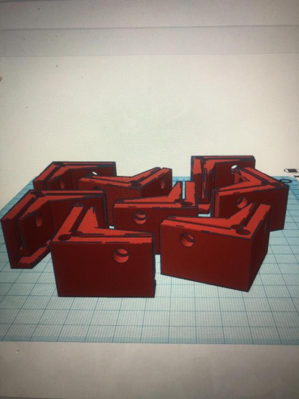 ANGOLI PER CASSA STAMPANTE 3D