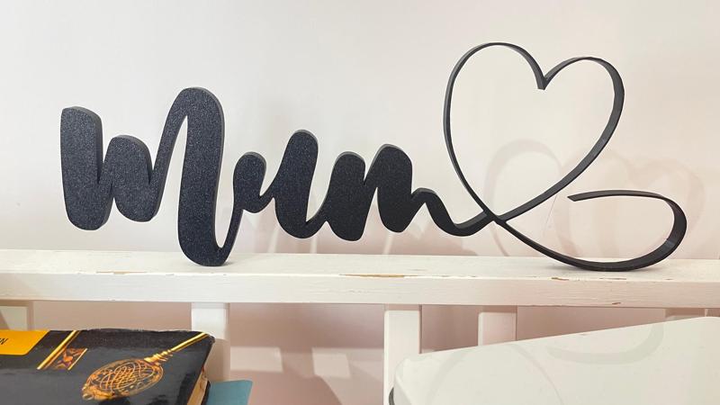 Mum with heart script