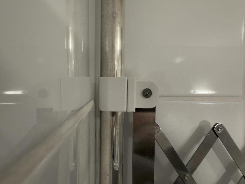 mounting bracket to mount on 25mm shower rails