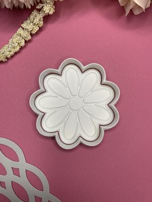 Daisy Cookie Cutter And Stamp