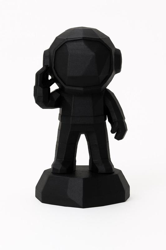 Low poly Spaceman salute desk buddy