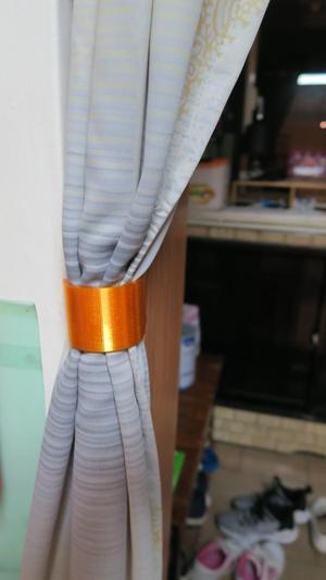 Curtain Holder