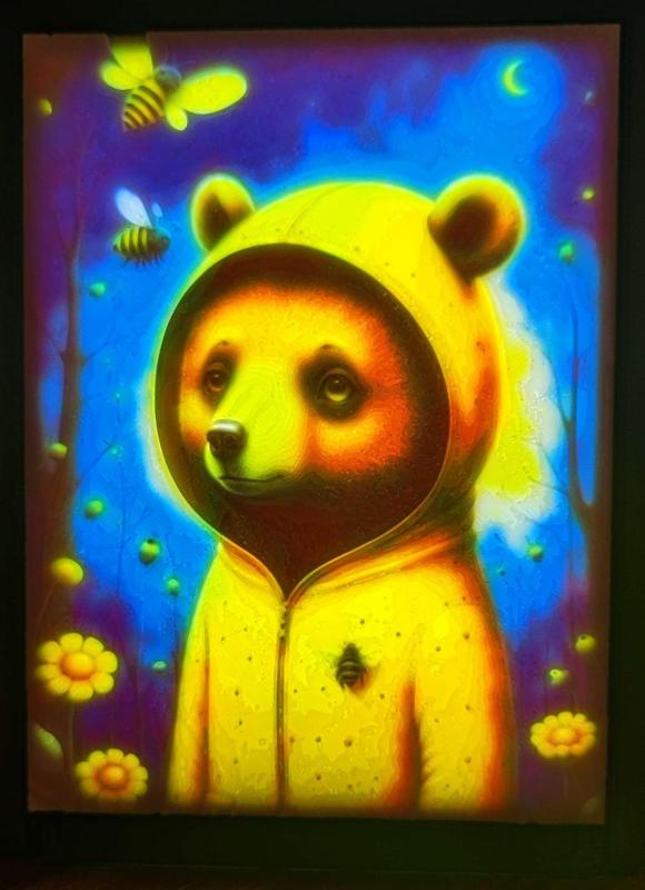Lithophane | "Bear of Bees" | Artwork | 2024