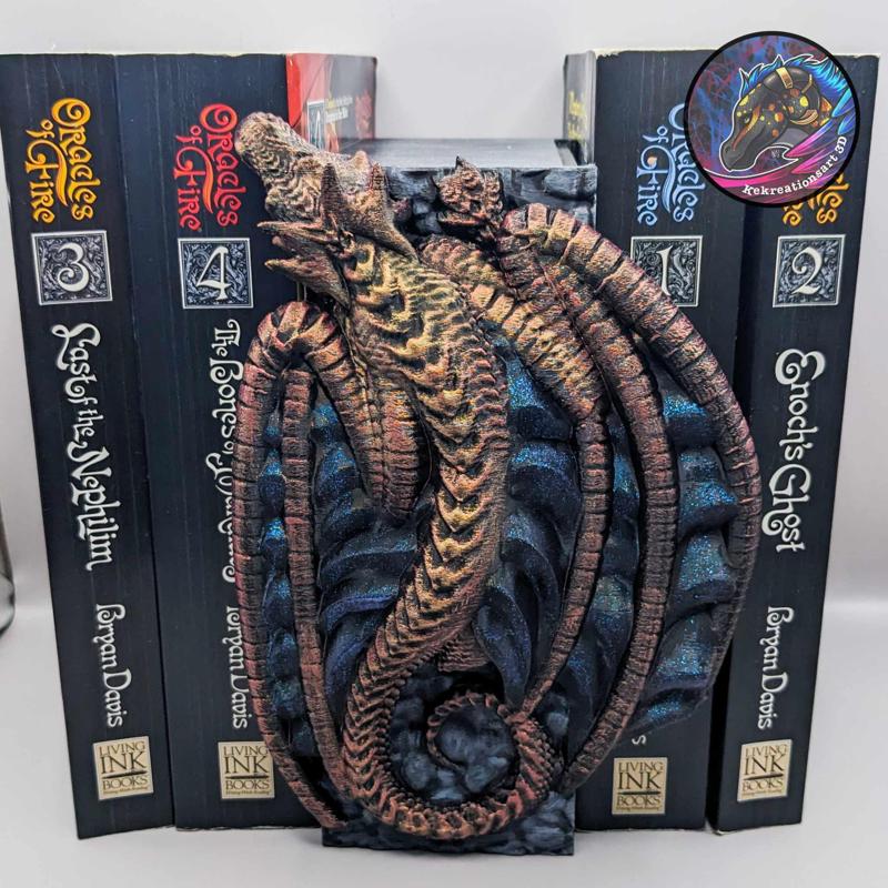 Dragon Book Nook, Dragon Shelf Decor