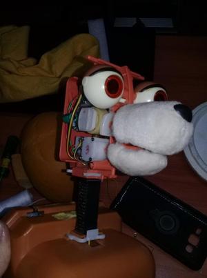 Worlds Of Wonder Teddy Ruxpin Neck & bottom jaw holder