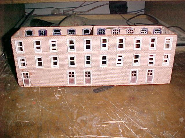 SCALEPRINT TERRACE HOUSES BACK WINDOW/DOOR SET 00/HO SCALE