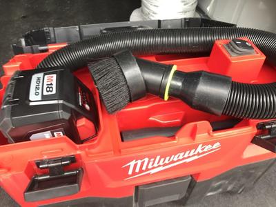 M18 vacuum adapter brush 