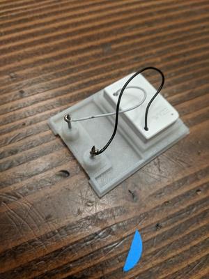 Wyze sense contact sensor to water sensor adapter mount