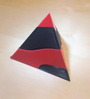 Tetrahedron Screw Puzzle (higher resolution)