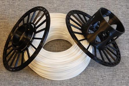 Collapsible reel for 3D plastic