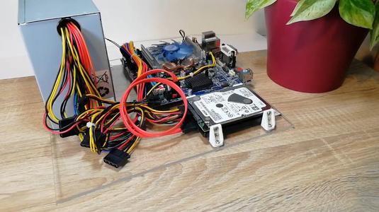 Mounting holder for 2 pcs of 2.5" HDD / SSD