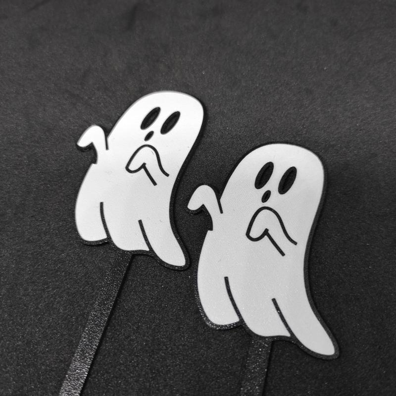 Ghost - zápich do květníku