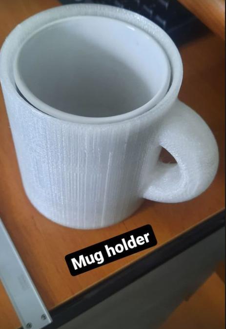 broken mug holder
