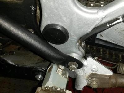 HONDA Transalp 600 Kappe Schwingebolzen / Cap swing arm