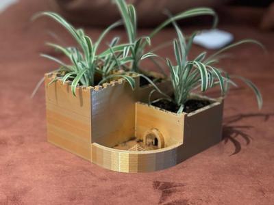 Oriental castle planter